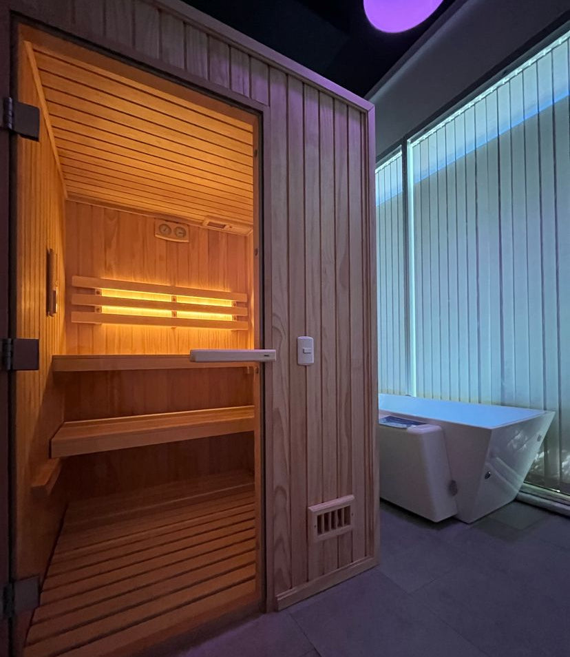 Fire & Ice (Sauna + Cold Plunge)